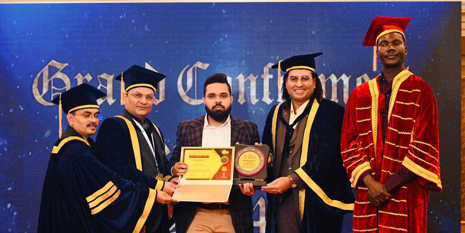 Prof. Dr. Batra Clinches Prestigious National Youth Award 2023 in Healthcare Administration.