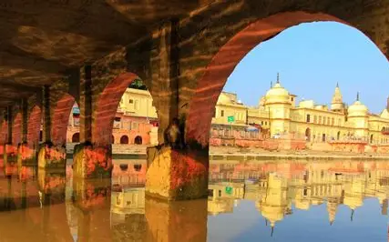 Ayodhya's Nageshwar Nath Mandir: Serpent Lore and Sawan Surge Mark a Timeless Shiva Shrine's Revival Ayodhya's Nageshwar Nath Mandir: Serpent Lore and Sawan Surge Mark a Timeless Shiva Shrine's Revival